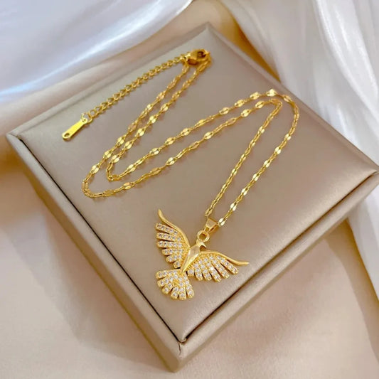 Collar con colgante de Ave Phoenix